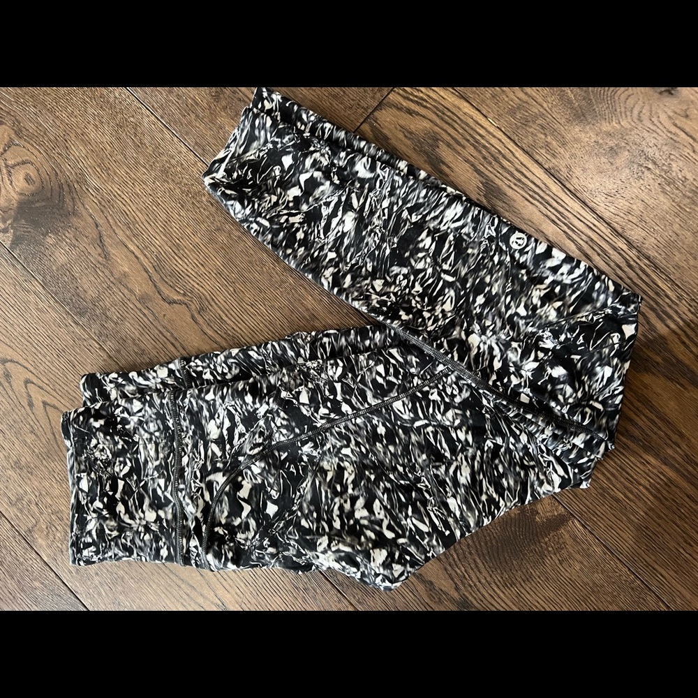 Size 6 Fast & Free Leggings